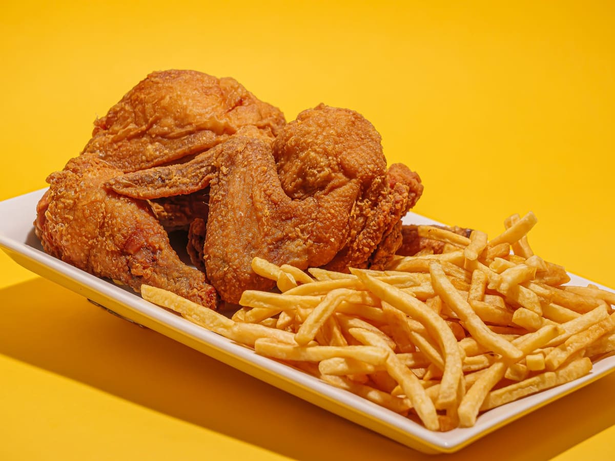 airfryer double panier capacité familiale avec poulet et légumes